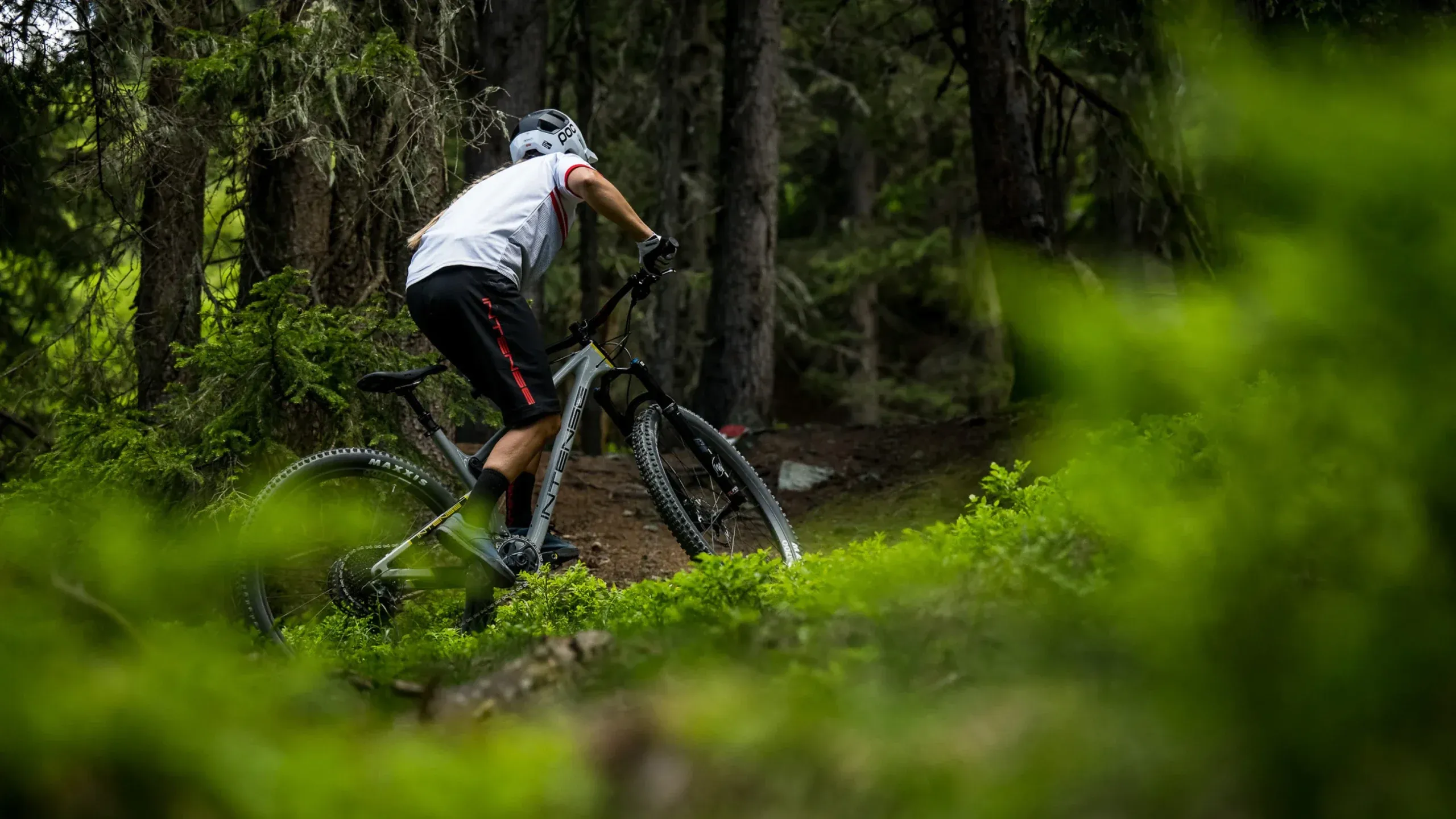 Intense Cycles mountain bike on a rocky trail